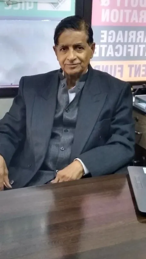 Shamsuddin Ansari, Founder and Principal Consultant of Galaxy Documents, Mira Road East